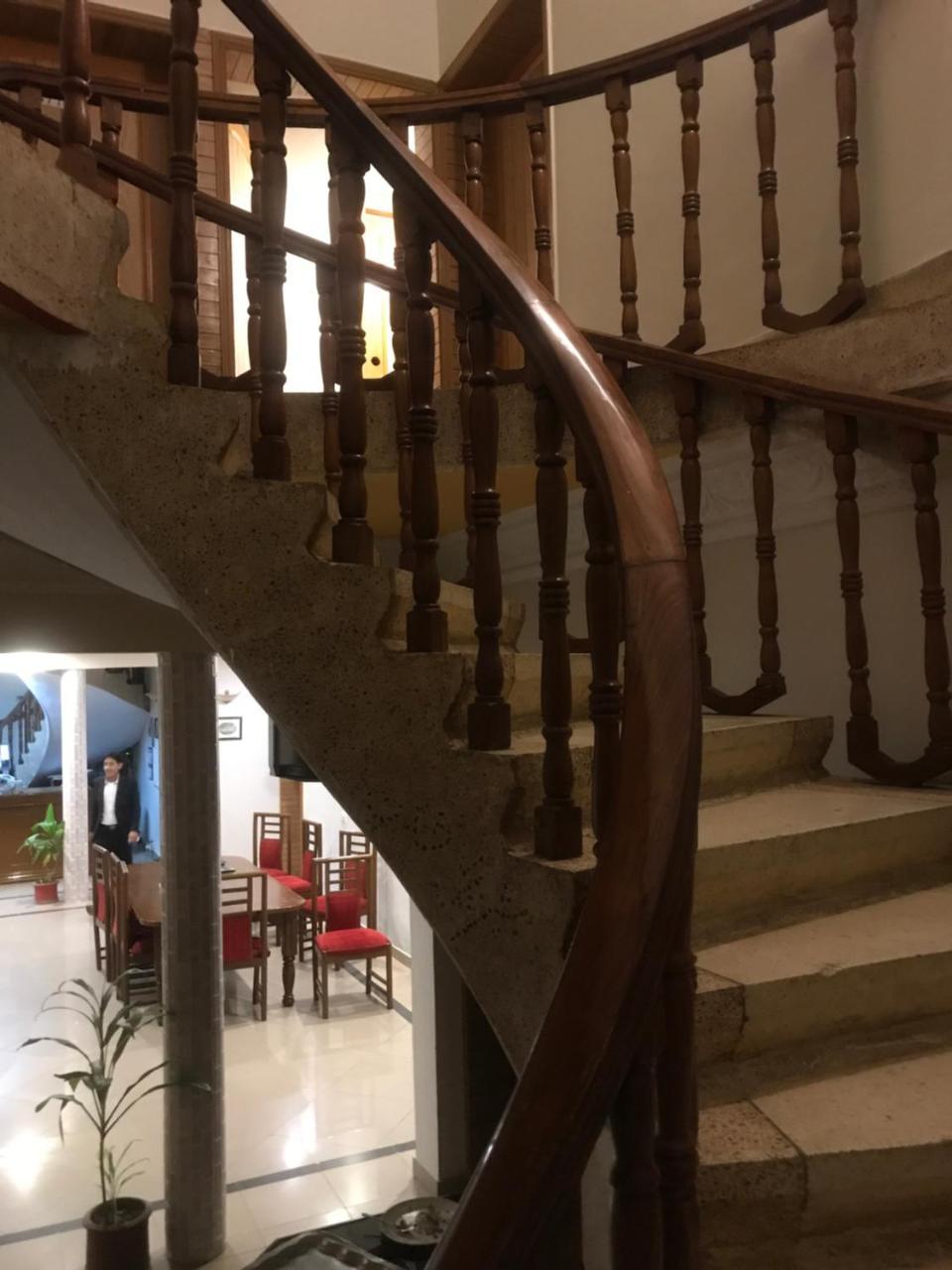 New Shelton Guest House 이슬라마바드 외부 사진